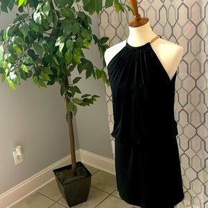 Black dress with elastic on the hip size 6